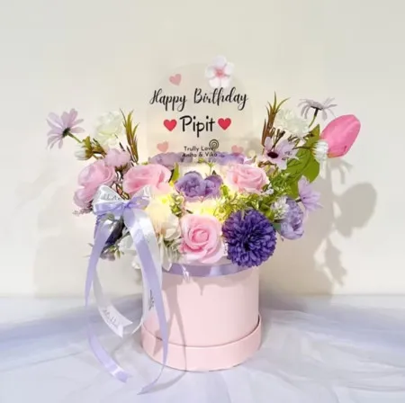Bloom Box Akrilik Ucapan Ulang Tahun Kota Kediri